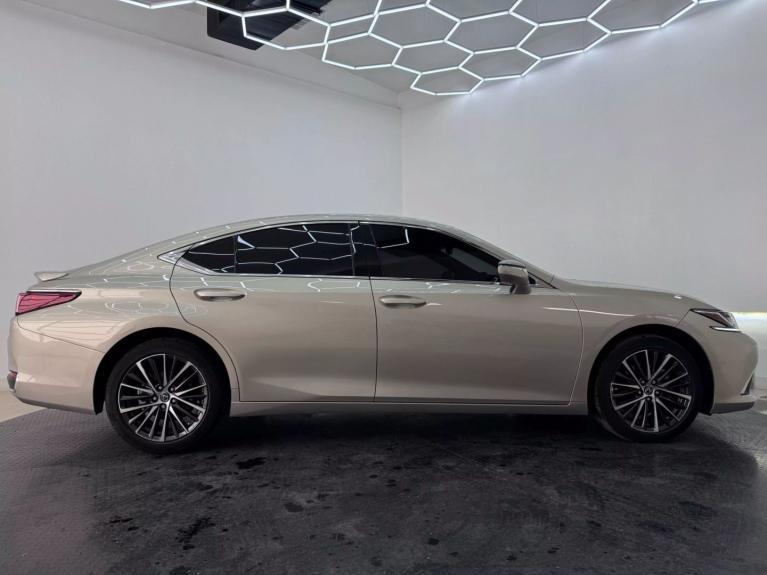 Used 2023 Lexus ES ES 300h Sedan 4D For Sale (Sold) | Concierge