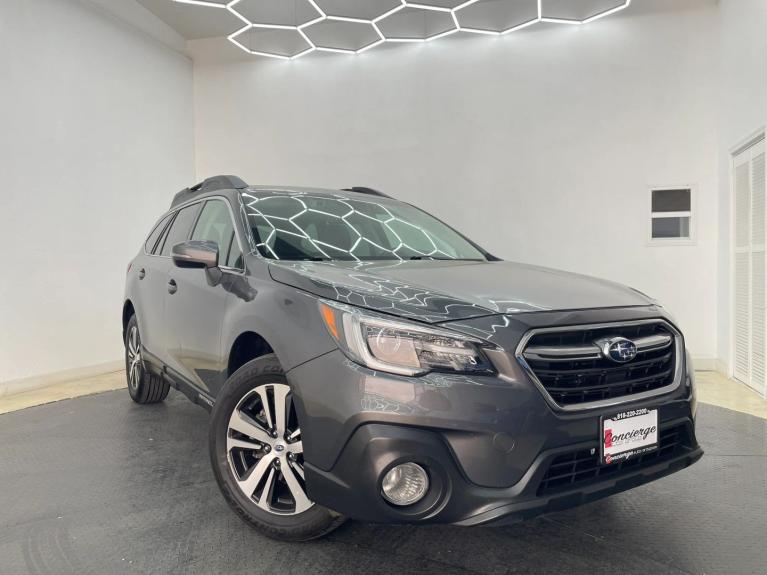 2018 Subaru Outback 2.5i Limited's photo